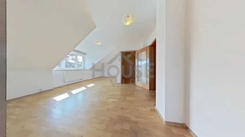 Prodej bytu 2+1, Praha - Dejvice, 57 m2