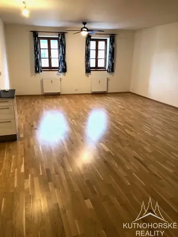 Pronájem bytu 2+kk, Kutná Hora, Šultysova, 66 m2