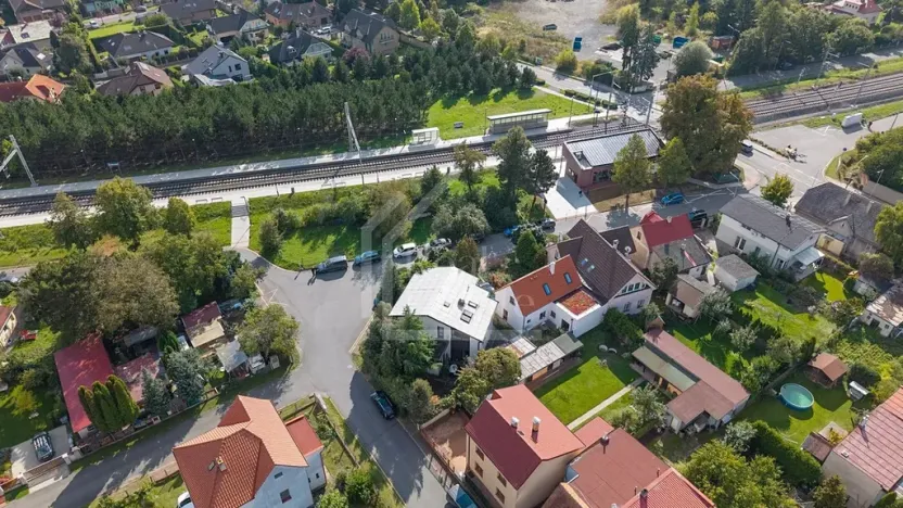 Prodej rodinného domu, Zeleneč, Husova, 162 m2