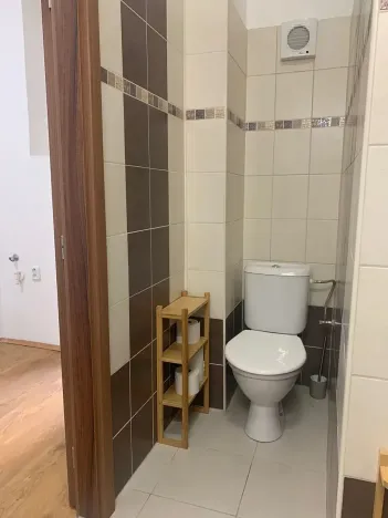 Pronájem bytu 2+kk, Praha - Vršovice, Vršovická, 48 m2