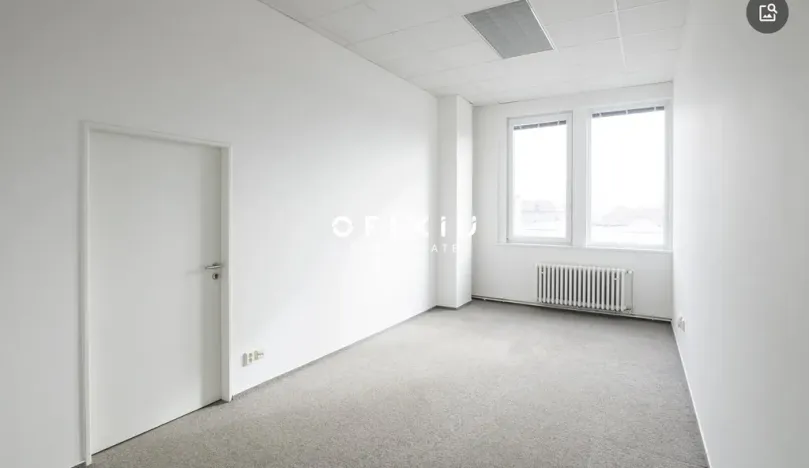 Pronájem kanceláře, Brno, Křenová, 18 m2