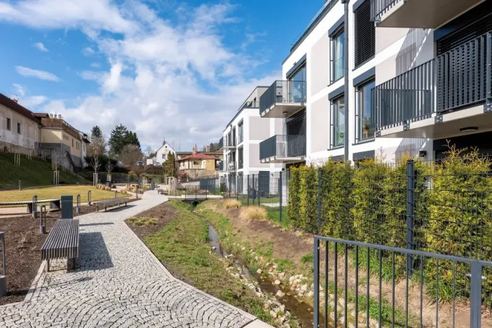 Prodej bytu 1+kk, Praha - Lysolaje, Lysolajské údolí, 43 m2