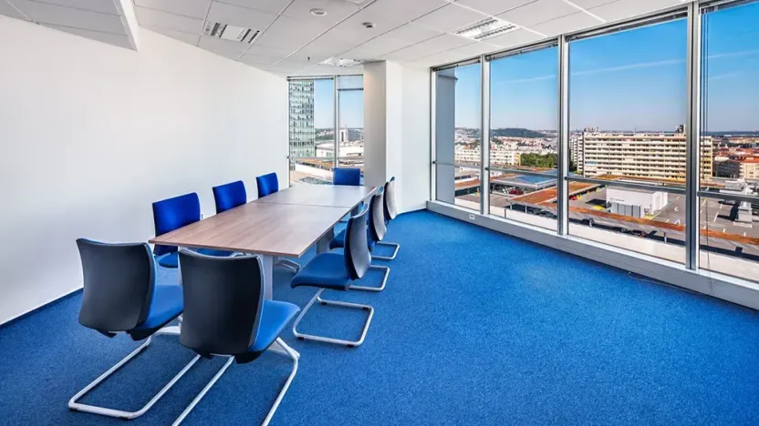 Pronájem kanceláře, Praha - Nusle, Na strži, 350 m2