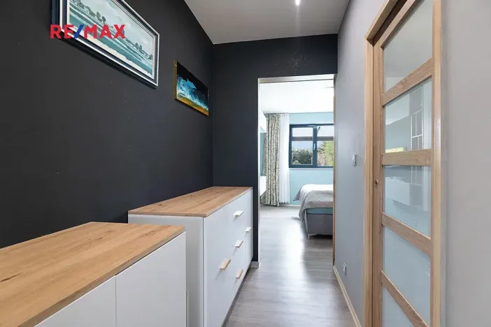 Prodej rodinného domu, Hovorčovice, Na Konci světa, 188 m2