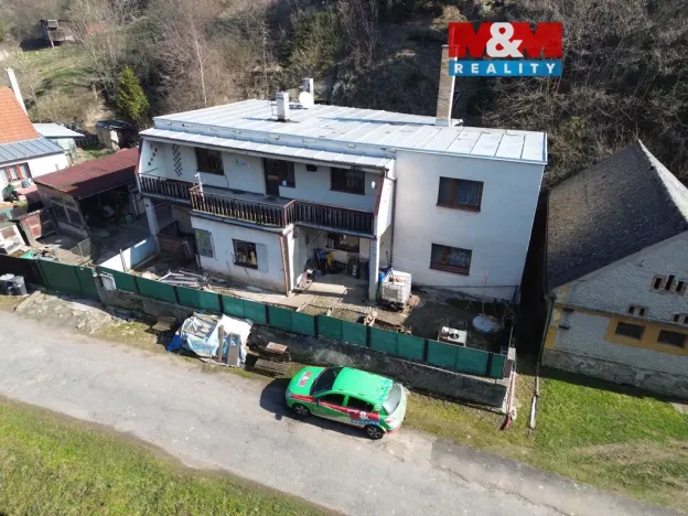 Prodej rodinného domu, Okřesaneč, 243 m2