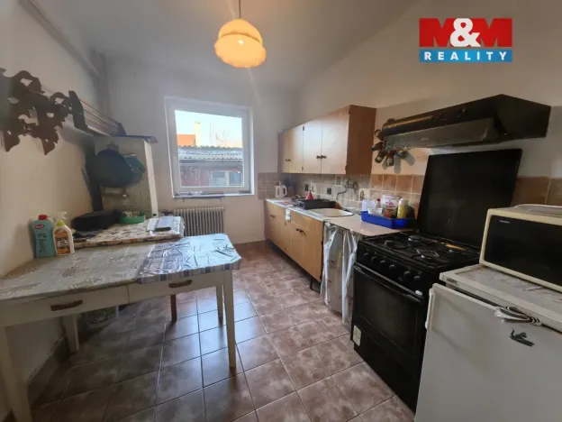 Prodej rodinného domu, Okřesaneč, 243 m2