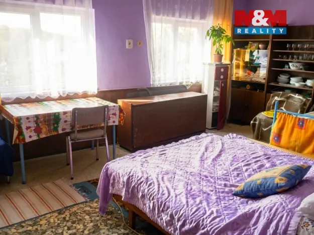 Prodej rodinného domu, Kostelec nad Černými lesy - Kostelec nad Černými Lesy, Pražská, 450 m2