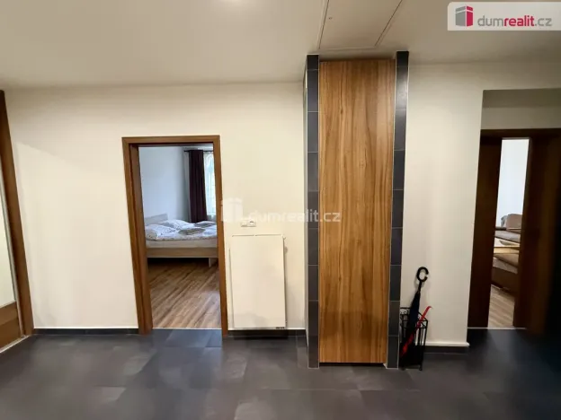 Pronájem bytu 2+1, Mariánské Lázně, Hlavní třída, 73 m2