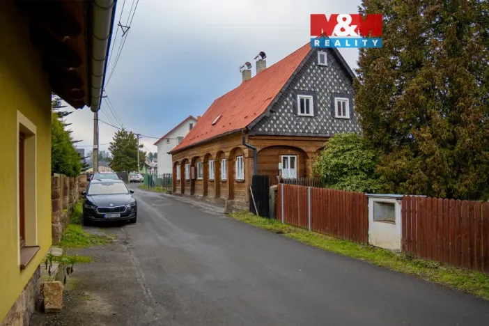 Prodej chalupy, Šluknov, Fibichova, 200 m2