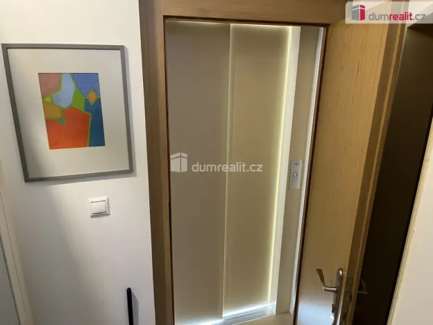 Pronájem bytu 3+kk, Mariánské Lázně, Křižíkova, 140 m2