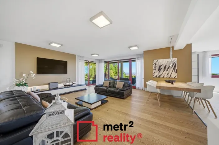 Prodej rodinného domu, Slatinky, 258 m2