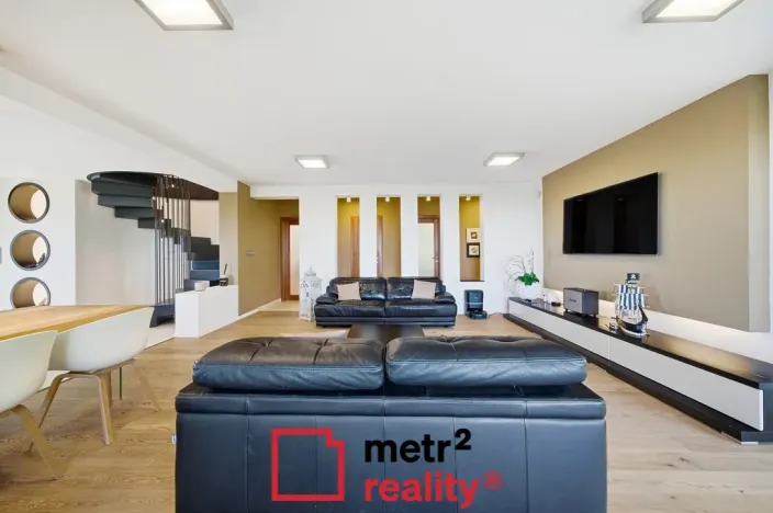 Prodej rodinného domu, Slatinky, 258 m2