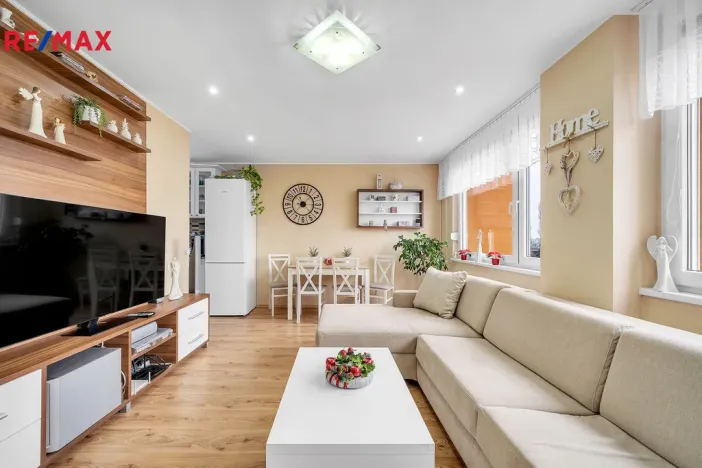 Pronájem bytu 1+kk, Kolín - Kolín V, Podskalské nábřeží, 32 m2