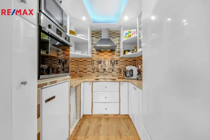 Pronájem bytu 1+kk, Kolín - Kolín V, Podskalské nábřeží, 32 m2