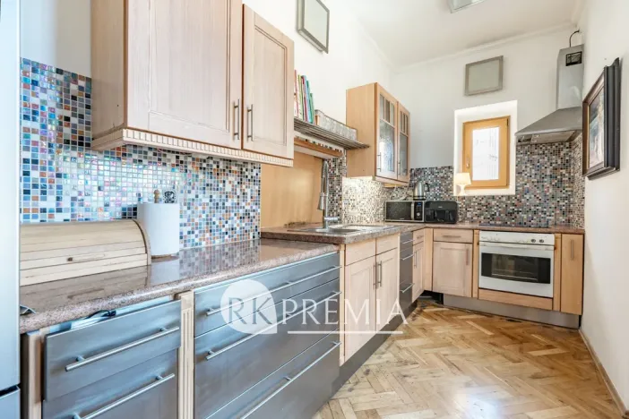 Prodej bytu 3+1, Teplice, Čelakovského, 91 m2