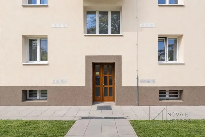 Prodej bytu 4+kk, Praha - Žižkov, Pod lipami, 75 m2