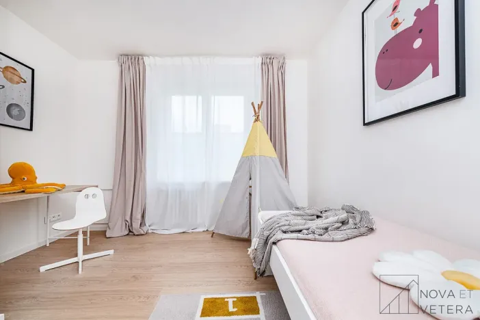 Prodej bytu 4+kk, Praha - Žižkov, Pod lipami, 75 m2