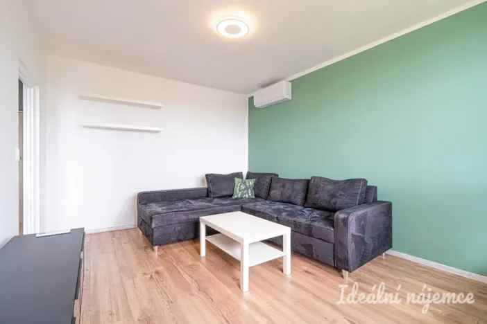 Pronájem bytu 2+1, Brno, Záhřebská, 55 m2