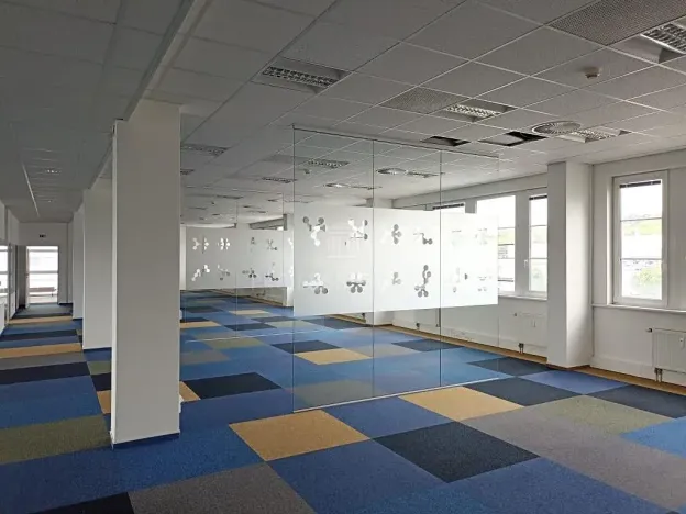 Pronájem kanceláře, Praha - Jinonice, Pekařská, 479 m2