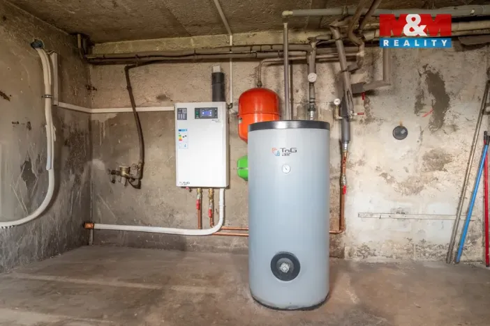 Prodej rodinného domu, Loučovice, 210 m2