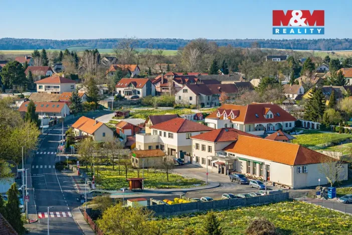 Prodej bytu 1+kk, Doubravčice, V bytovkách, 35 m2