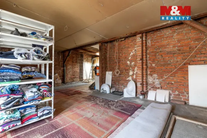 Prodej činžovního domu, Kravaře, 180 m2