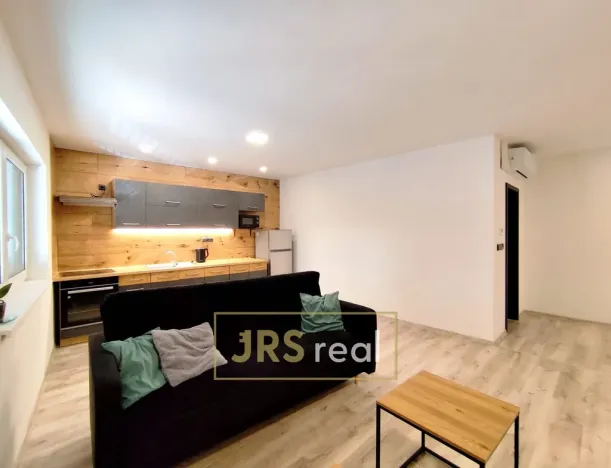 Pronájem bytu 2+kk, Hustopeče, 60 m2