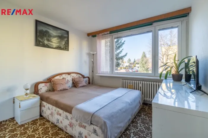 Prodej bytu 3+1, Jesenice, V Lázních, 72 m2