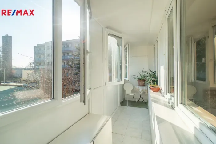 Prodej bytu 3+1, Jesenice, V Lázních, 72 m2