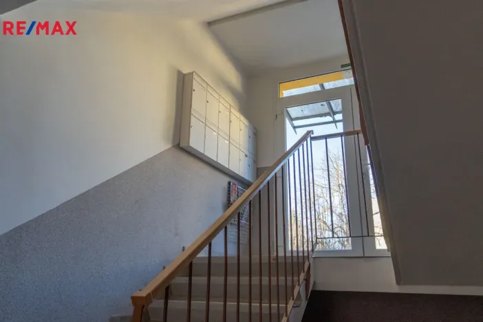 Prodej bytu 3+1, Jesenice, V Lázních, 72 m2