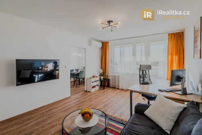 Prodej bytu 3+1, Praha - Kobylisy, Chotovická, 69 m2