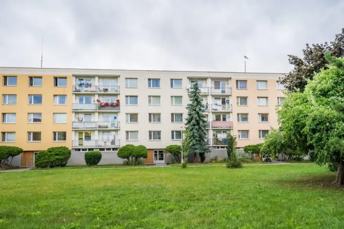 Pronájem bytu 1+1, Hradec Králové - Moravské Předměstí, Vysocká, 35 m2