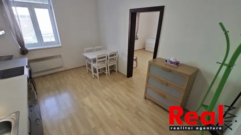 Pronájem bytu 2+1, Brno - Černovice, Kotkova, 70 m2