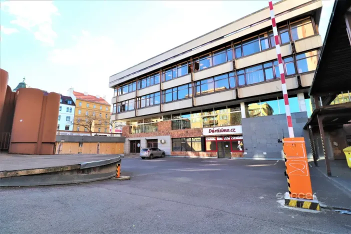 Pronájem skladu, Praha - Libeň, Sokolovská, 35 m2