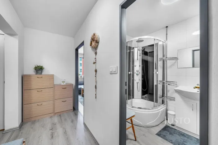 Prodej bytu 3+1, Kladno, Průchova, 65 m2