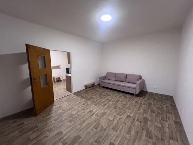 Pronájem bytu 2+kk, Náchod, Žižkova, 42 m2
