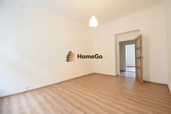 Pronájem bytu 1+1, Praha - Vršovice, Sevastopolská, 30 m2