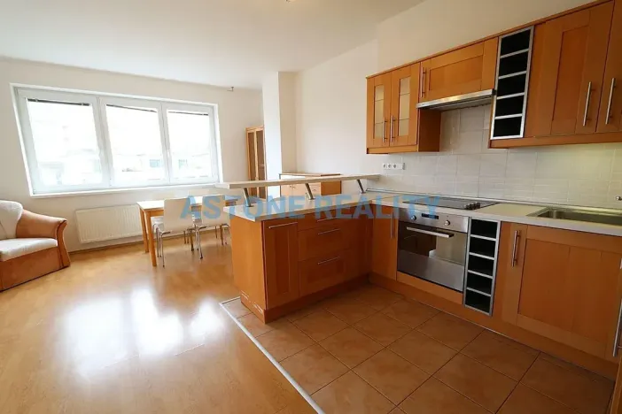 Pronájem bytu 3+kk, Praha - Košíře, Černochova, 88 m2