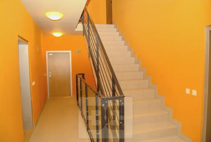 Pronájem bytu 1+kk, Praha - Holešovice, Varhulíkové, 49 m2