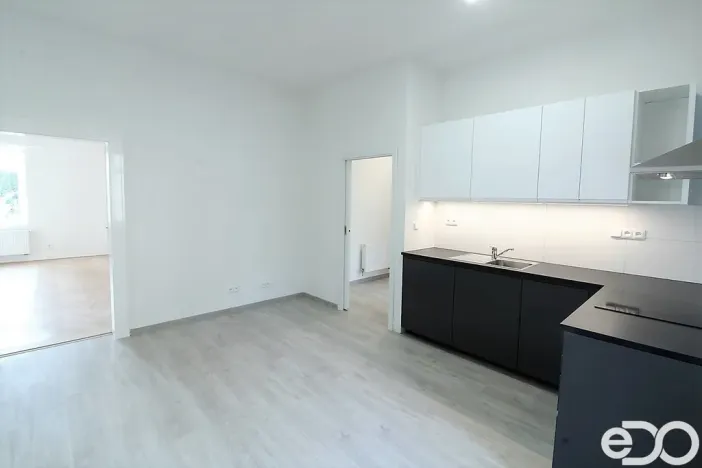 Pronájem bytu 2+kk, Kolín - Kolín II, Riegrovo náměstí, 58 m2
