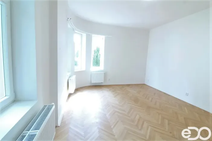 Pronájem bytu 2+kk, Kolín - Kolín II, Riegrovo náměstí, 58 m2