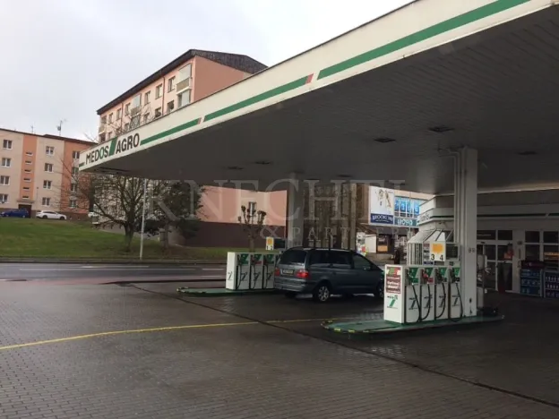 Pronájem obchodního prostoru, Karlovy Vary - Stará Role, Závodu míru, 40 m2