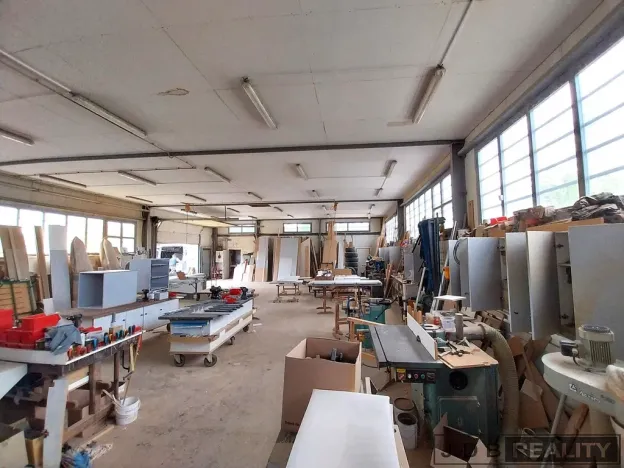 Prodej výrobních prostor, Praha - Horní Měcholupy, K Měcholupům, 275 m2