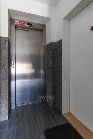 Pronájem bytu 2+kk, Praha - Smíchov, Jindřicha Plachty, 59 m2