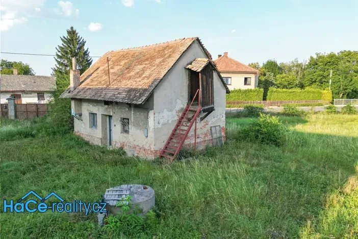 Prodej pozemku pro bydlení, Dolní Ředice, Holická, 2158 m2