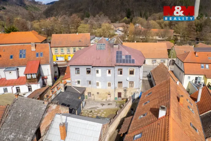 Prodej rodinného domu, Nedvědice, 411 m2