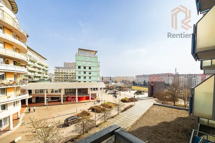 Pronájem bytu 2+1, Praha - Stodůlky, Petržílkova, 83 m2