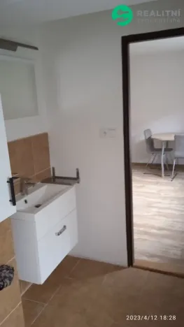 Prodej bytu 1+kk, Benešov nad Ploučnicí, Nádražní, 25 m2