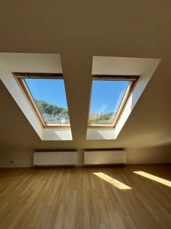 Prodej bytu 2+kk, Karlovy Vary, Ondřejská, 97 m2