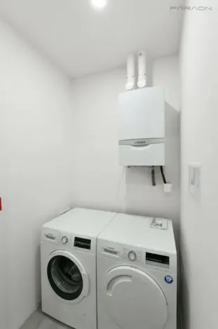 Pronájem bytu 4+kk, Praha - Vinohrady, náměstí Jiřího z Poděbrad, 118 m2